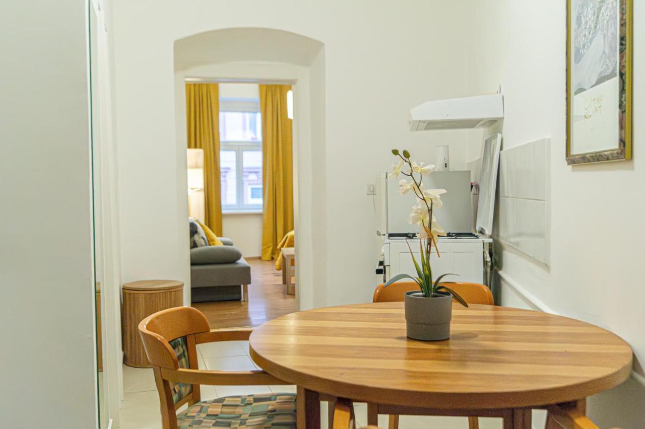Economy 1Br Apartment Well Connected To The Whole City Wien Ngoại thất bức ảnh
